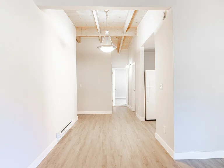 1515 The Glens Apartments — Photo 13