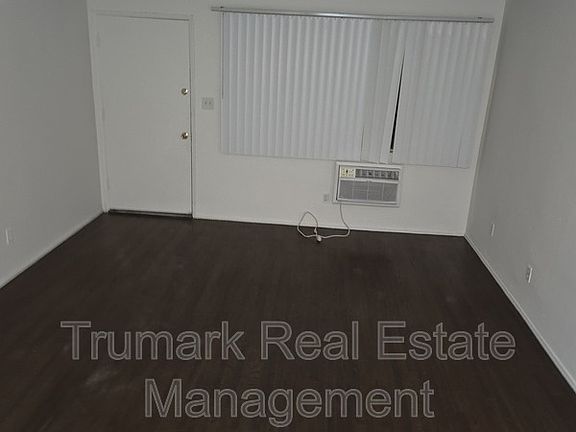 2nd image of 4335 Toland Way #9