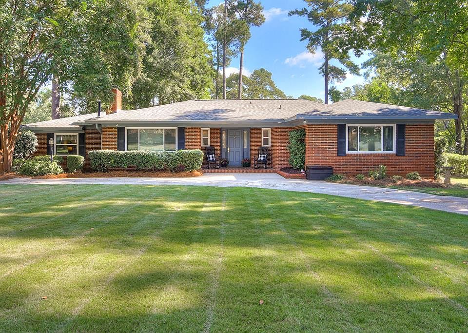 1st image of 420 Ashland Dr