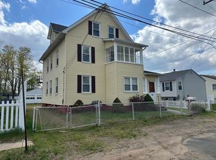 28 George St #3, Wallingford, CT 06492