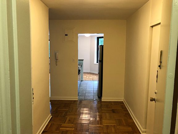 3rd image of 15-20 202nd St #2