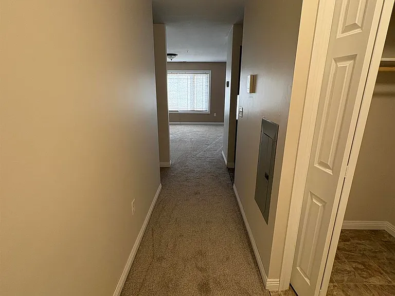 3707 S Broadway St — Photo 6