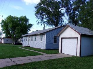 1929 Haskett Ave, Salina, KS 67401