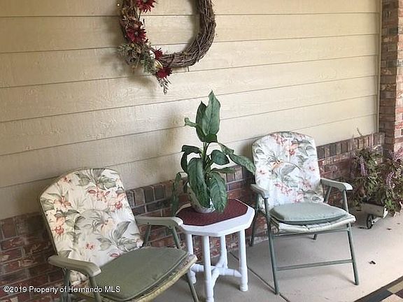 3rd image of 2493 Moss Creek Ct