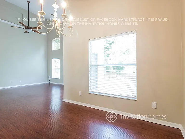 467 Sycamore Springs St — Photo 6