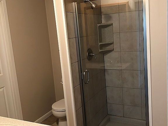 4th image of 411 N Grant Ave