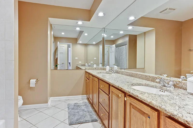 Thumbnail 16