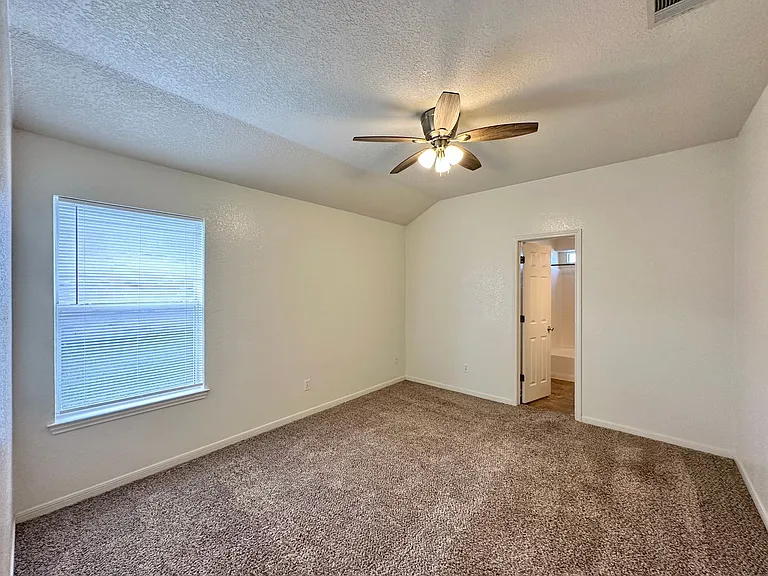 2508 Edgefield St — Photo 15
