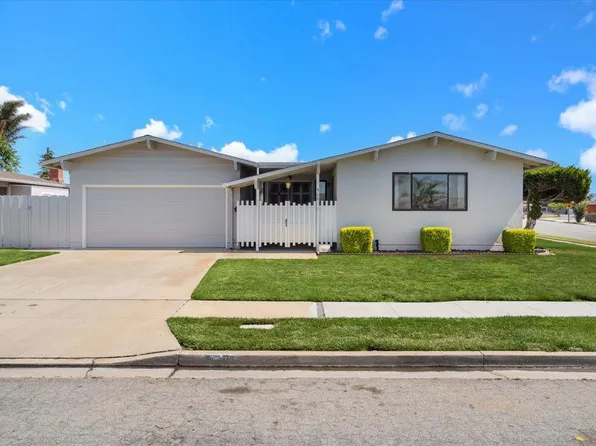 506 Apache Cir, Salinas, CA 93906