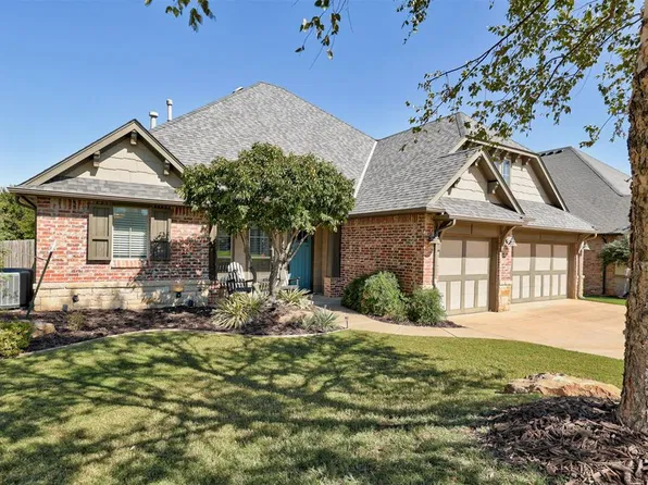 533 Newport Bridge Dr, Edmond, OK 73034