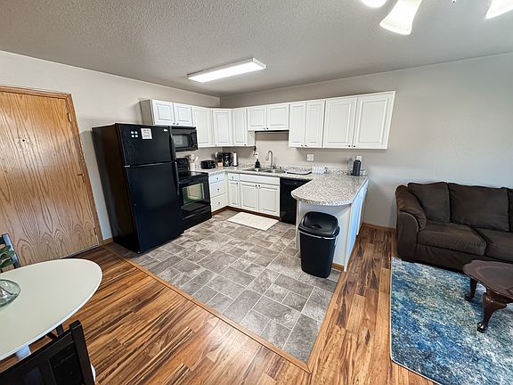 3rd image of 117 W Main St #10