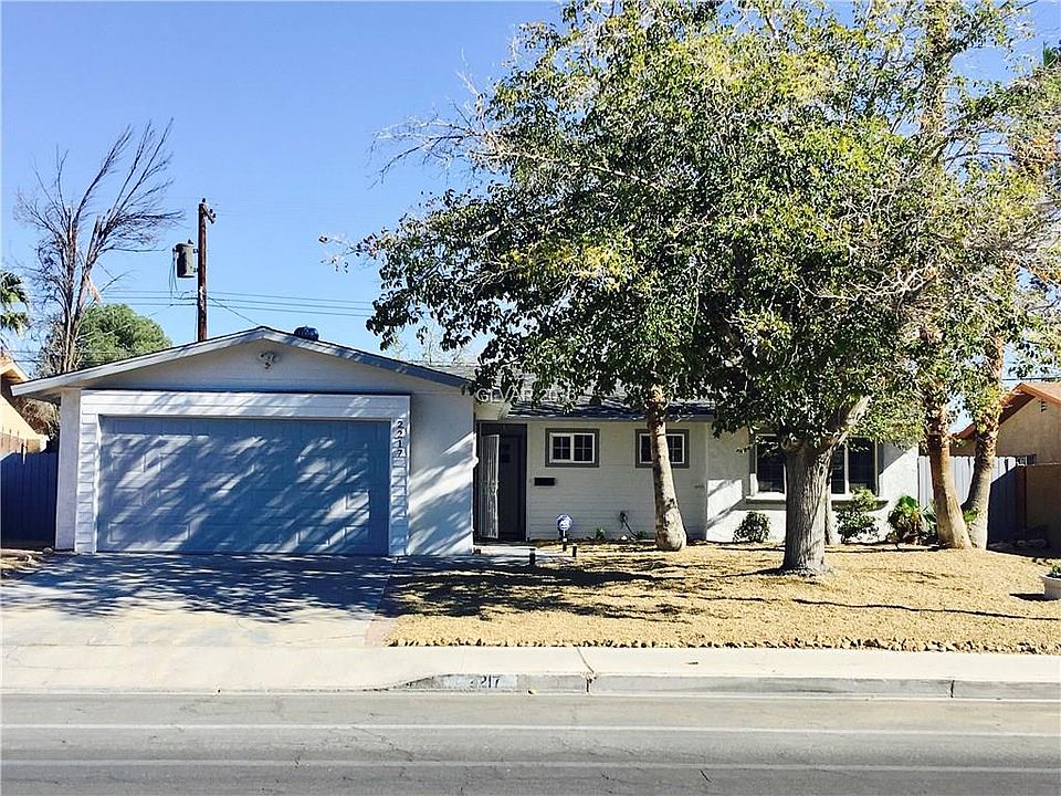 1st image of 2217 Las Verdes St