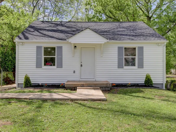1218 Daniel St, Clarksville, TN 37040