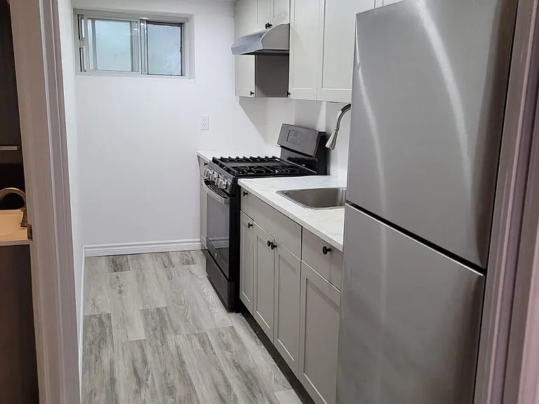 408 Osiris Dr #BASEMENT — Photo 8