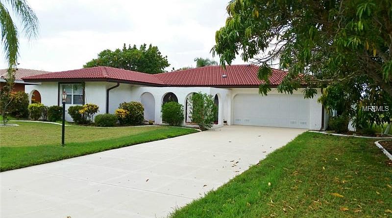 1st image of 2909 Guadalupe Dr