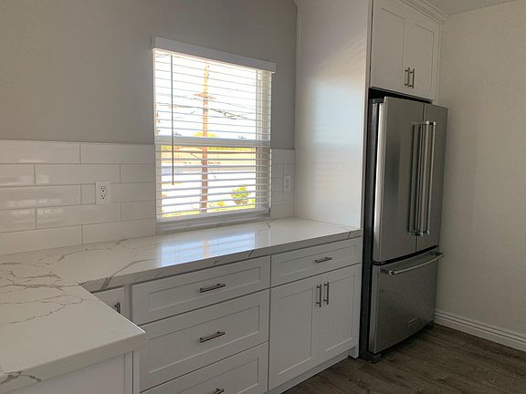 3rd image of 1804 12th St APT 5