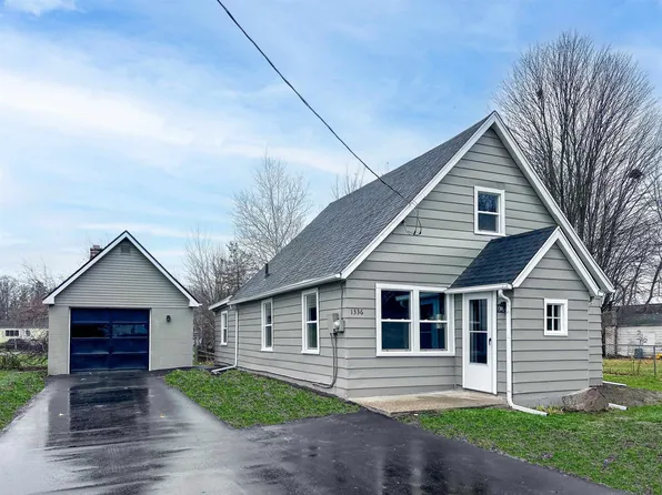 1336 Gram St, Burton, MI 48529