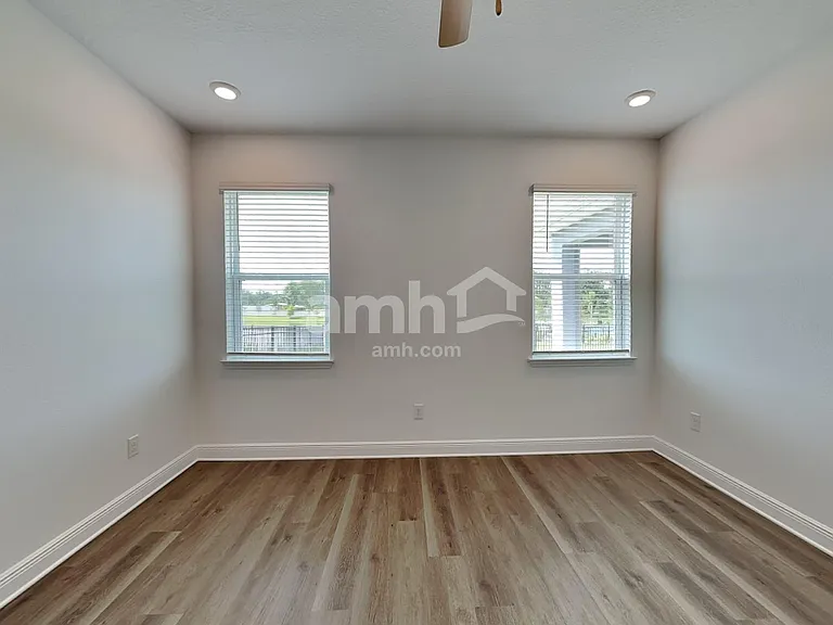 14526 Cedar Mill Dr — Photo 13