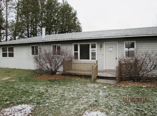 510 Tower Dr NE, Baudette, MN 56623