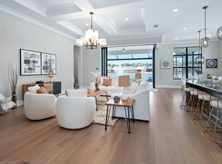 16084 Verilyn Cir, Naples, FL 34110