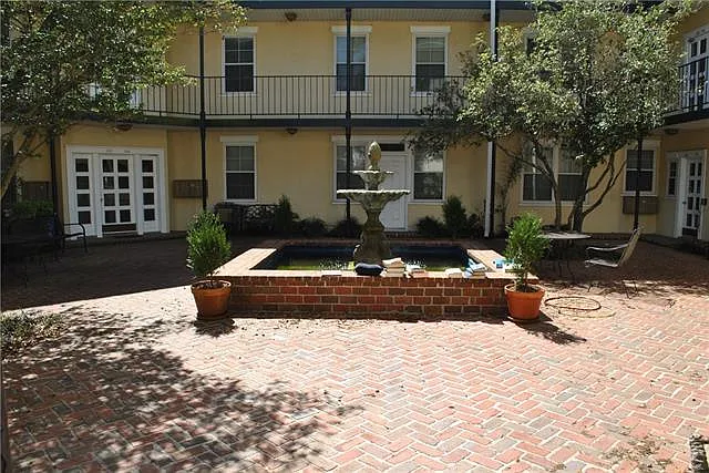 7444 Saint Charles Ave #309 — Photo 4
