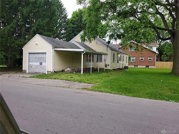 2nd image of 3703 W Siebenthaler Ave