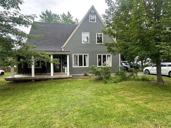 6 Hill Road, Grand Falls-Windsor, NL A2A1H1