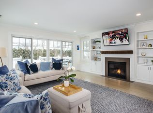 20 Wakemore St, Darien, CT 06820