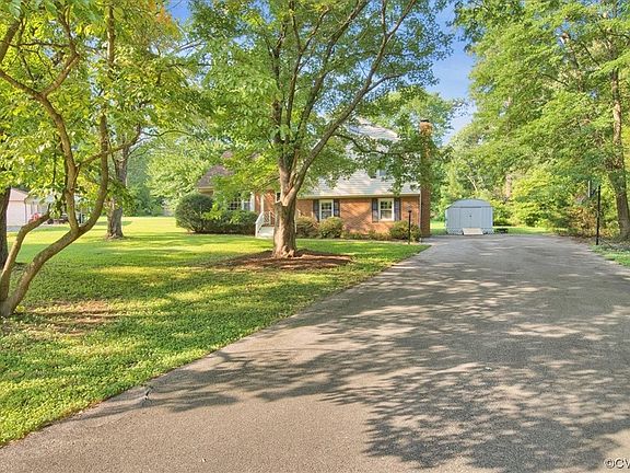 3rd image of 2301 Sauna Ct