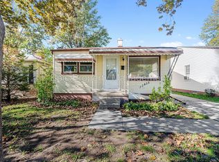 22435 Sharrow Ave, Warren, MI 48089