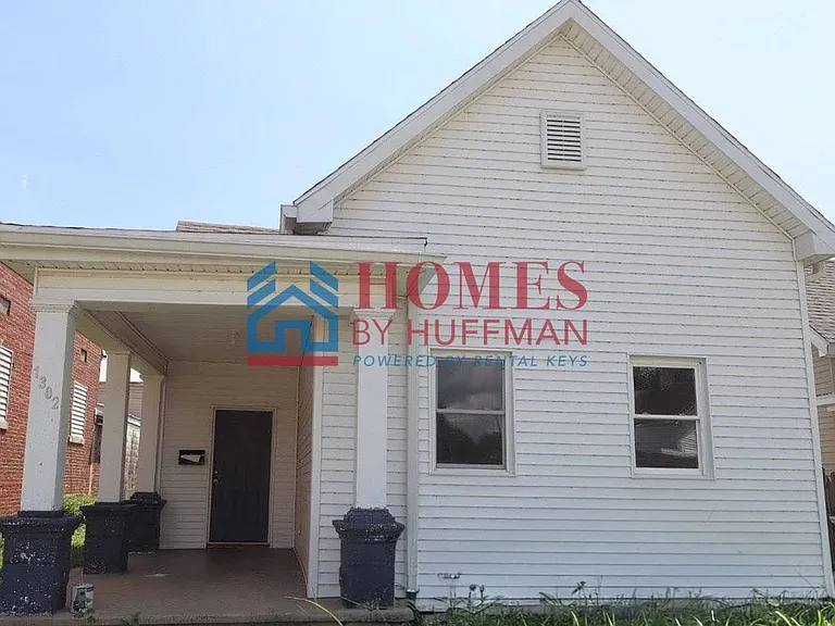 1302 Cumberland Ave — Photo 1