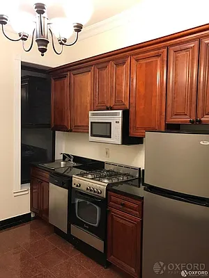 Rented by Oxford Property Group | media 106