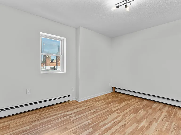 62 Main St #L — Photo 9