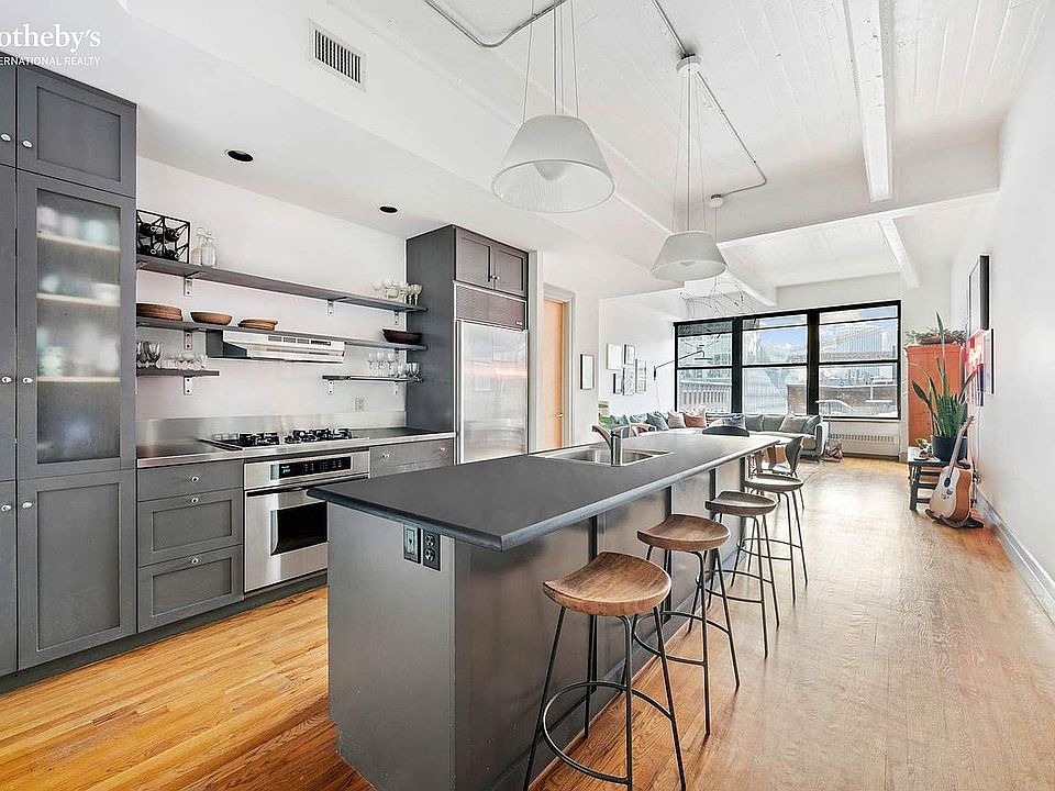 1st image of 1 Main St APT 4K
