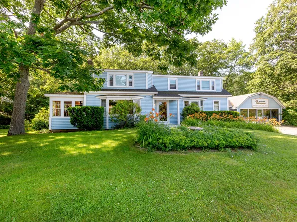 320 Bath Rd, Brunswick, ME 04011