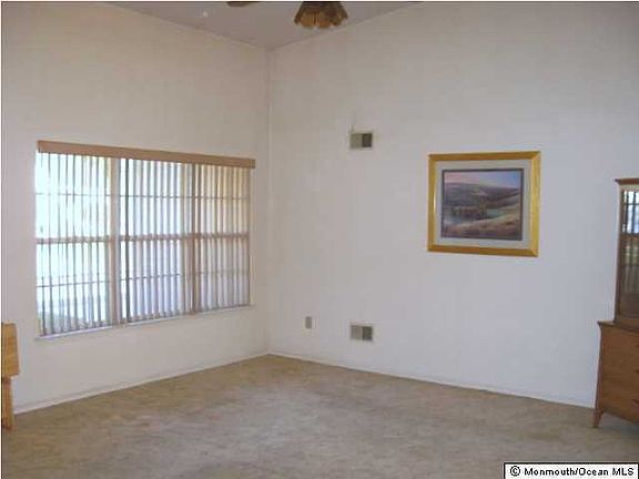 2nd image of 1210 Thornbury Lane #B