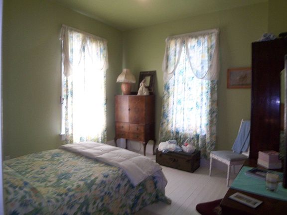 4th image of 1824 Avenue O