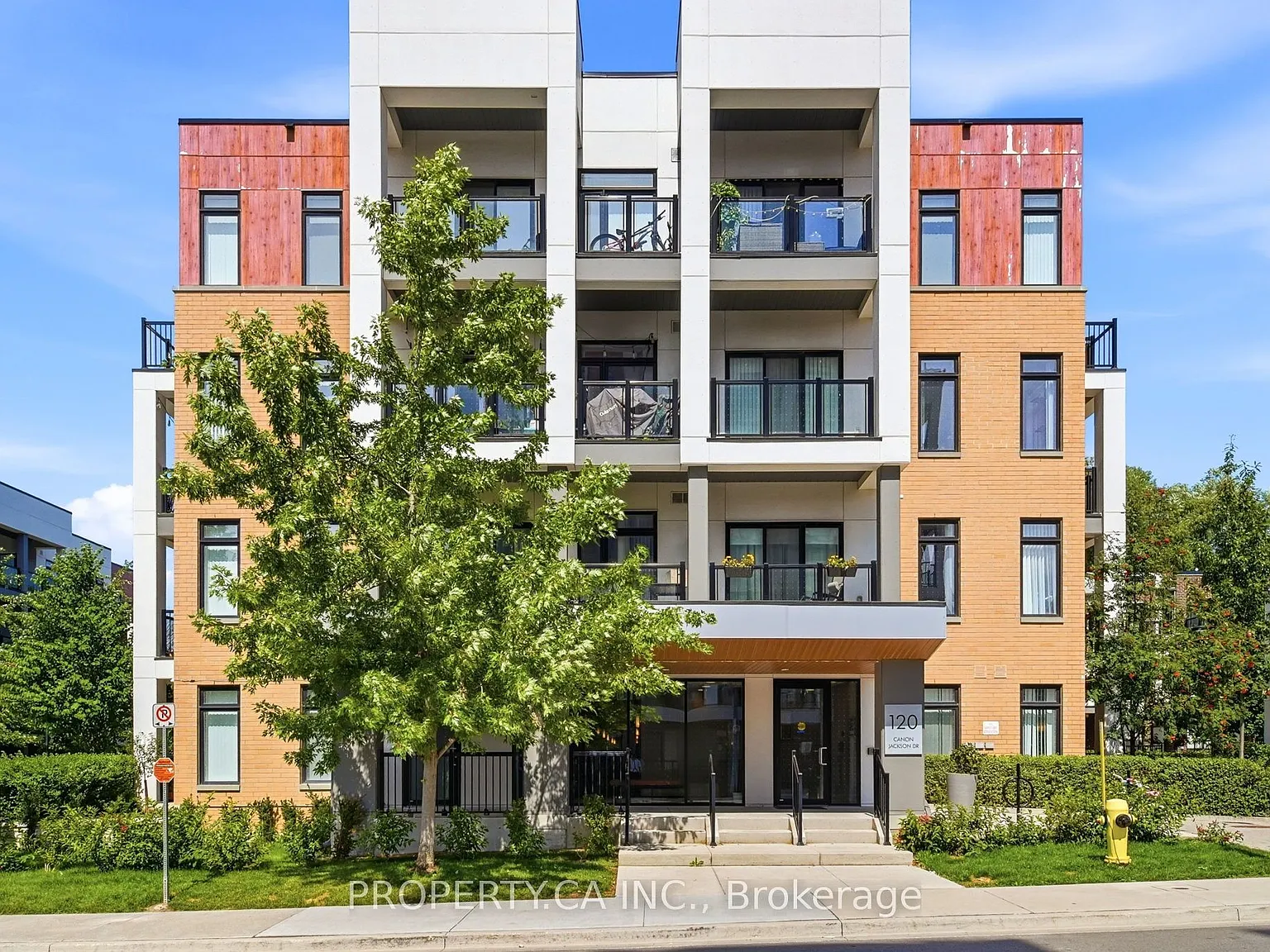 3 bed, $3,200 — Photo 4