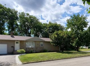 144 Torrington Dr, Warwick, RI 02889