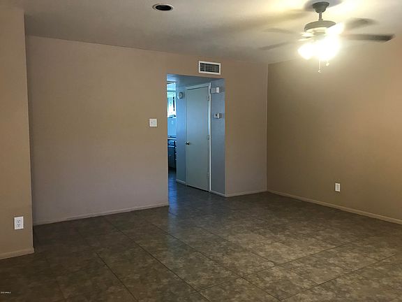 3rd image of 11021 N 39th Dr
