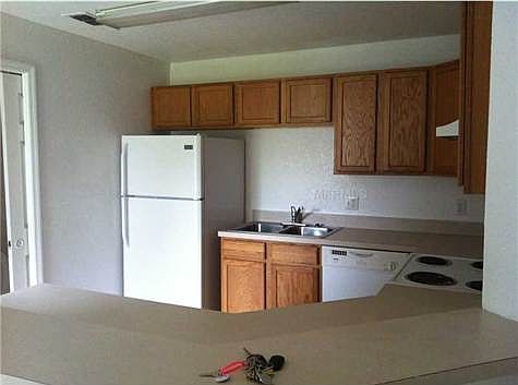3rd image of 420 W Parkhill Ave APT A
