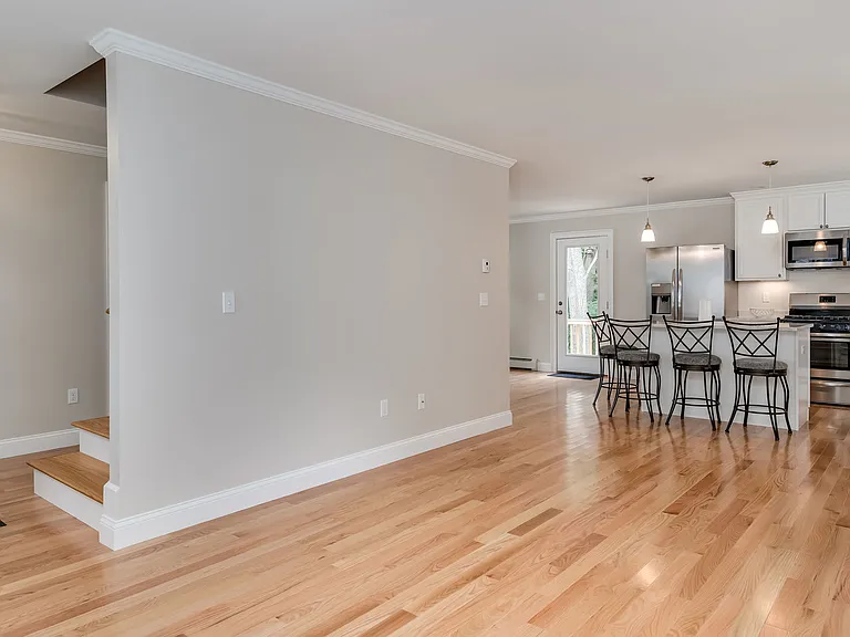 17 Bennett St — Photo 37
