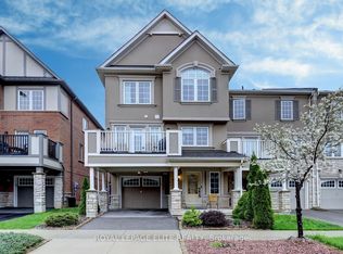 304 Sarah Cline Dr, Oakville, ON L6M 0V7