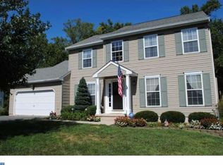 233 E Flagstone Dr, Newark, DE 19702