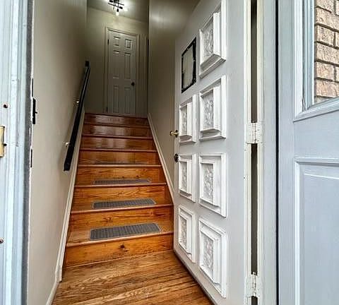2nd image of 204 Darlington Ave