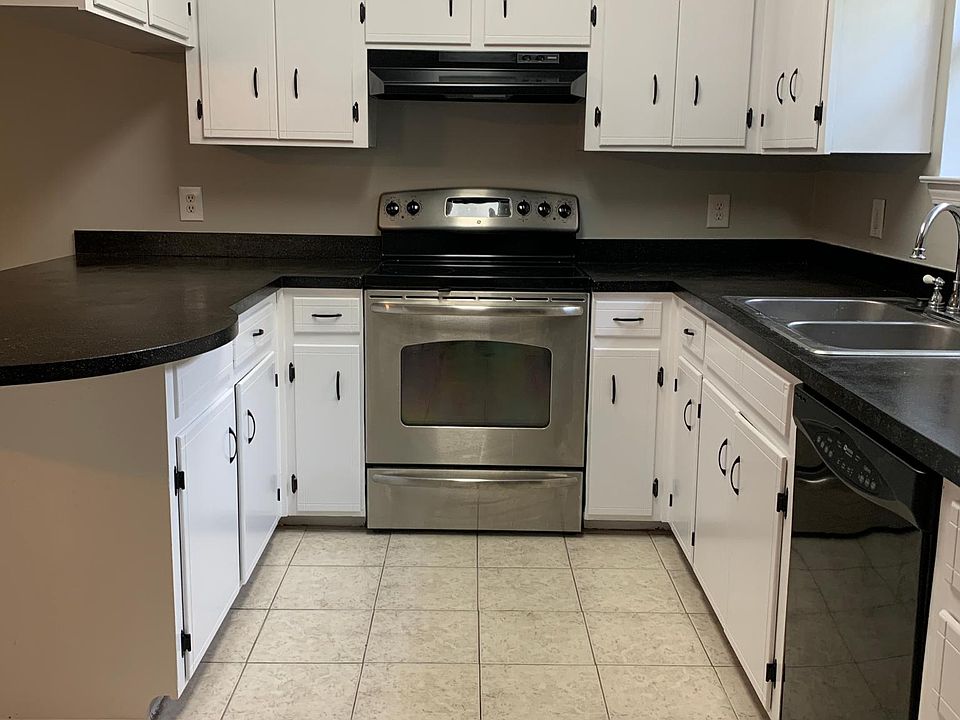 1st image of 2362 Shoal Creek Dr
