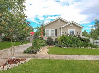 4825 Evangeline St, Metairie, LA 70001