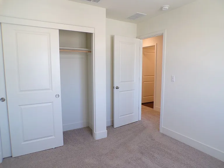 4333 Frontier Way — Photo 16