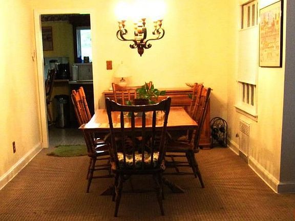 Dining L