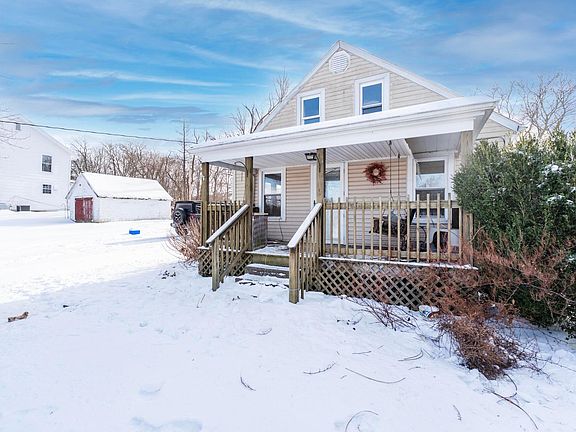 2nd image of 26501 Rock St